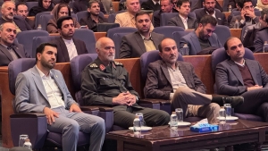 نشان «تا ثریا» بر سینه سروش سپهر نشست